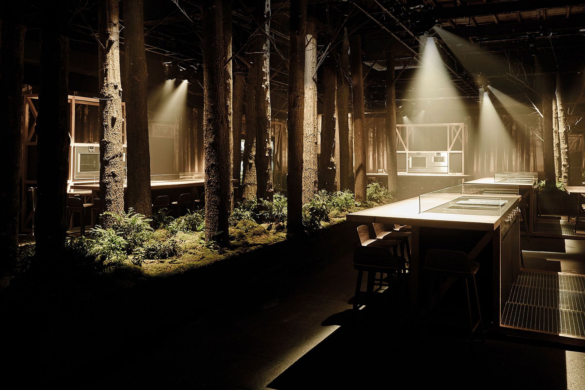 Restaurant 1683 Los Angeles, Gaggenau 1zu33